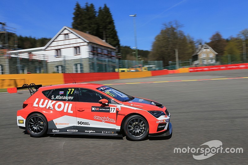 Spa, Libere 1: Afanasyev rifila mezzo secondo a Corthals