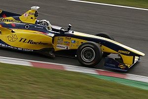 小林可夢偉「タイヤと空力の影響で、デグナーで飛び出した」:スーパーフォーミュラ最終戦予選