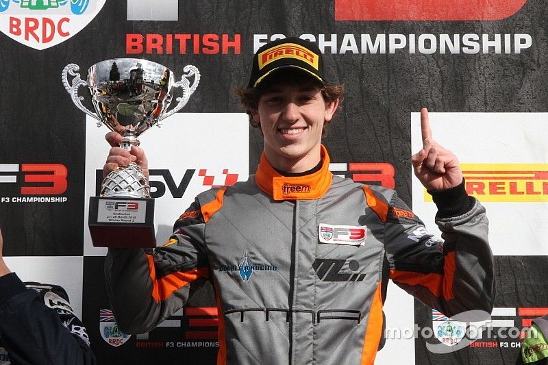 Matheus Leist vence em Donington e fica perto de título