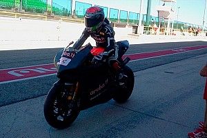Melandri a fait ses débuts au guidon de la Panigale R