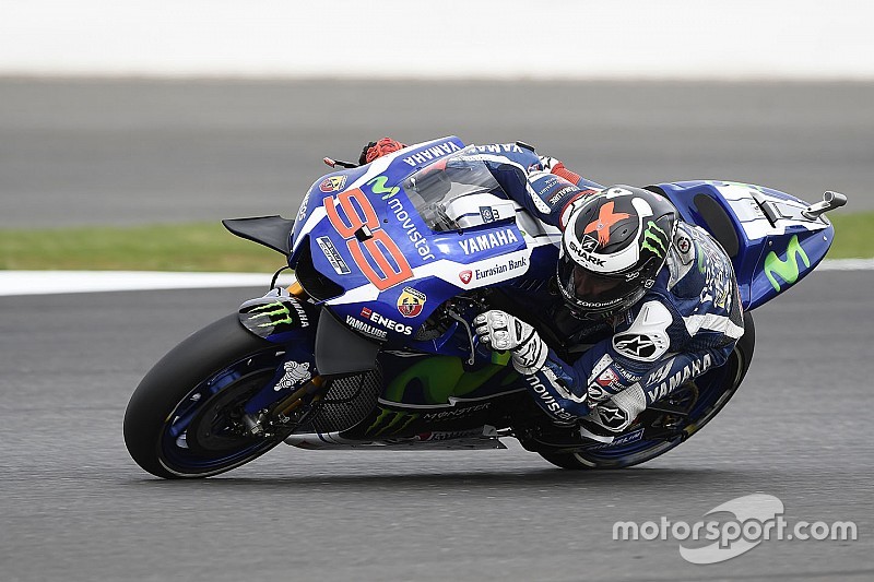 Lorenzo "doesn't care" about title amid current form slump