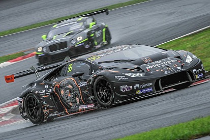 Maiden GT Asia Series victory for Lamborghini Huracan