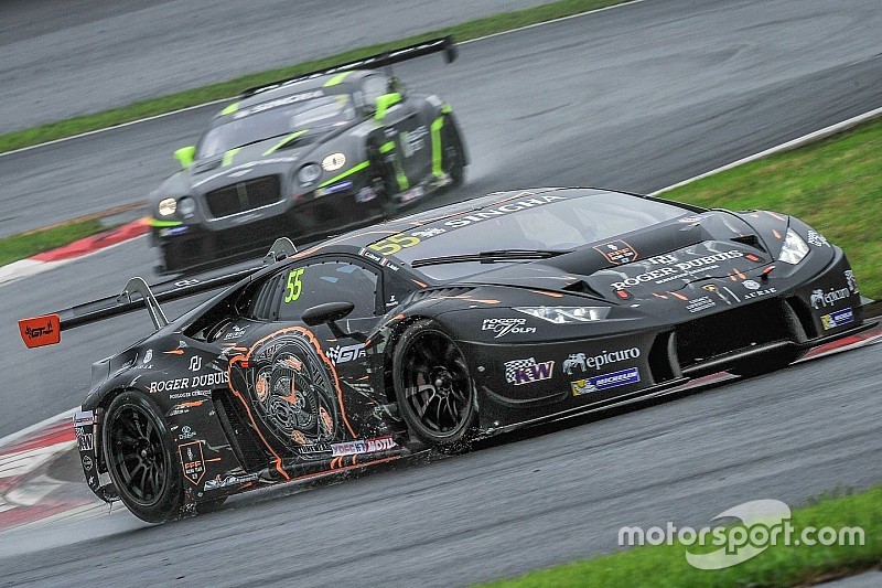 Maiden GT Asia Series victory for Lamborghini Huracan