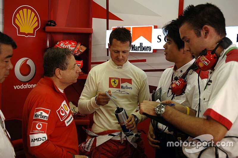 Csúszik a Schumacher film bemutatója