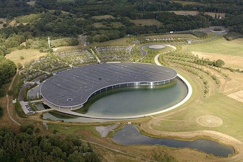 迈凯伦总部出售对f1车队无影响 - formula 1 新闻 - motorsport.com中