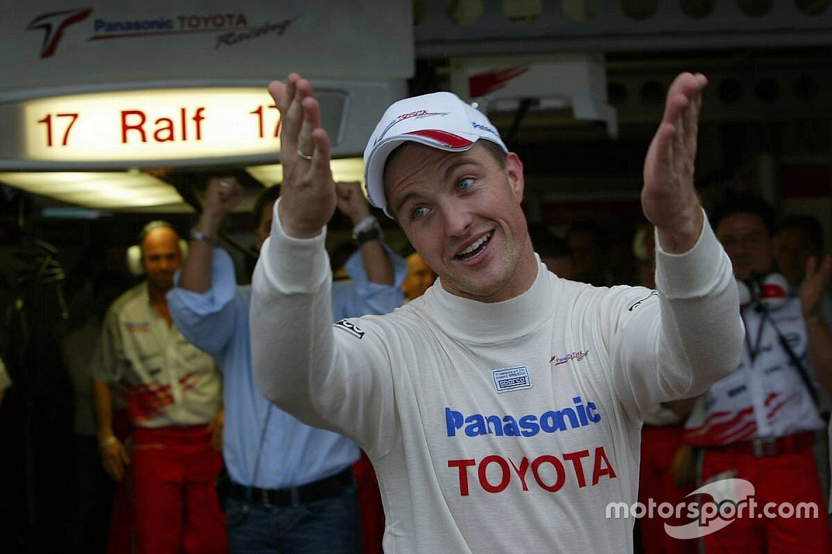 Ральф Шумахер: Ferrari пора подумать о смене тренера