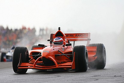 Retro: Magistrale Bleekemolen tijdens A1GP Zandvoort: “Krijg er nu nog kippenvel van”