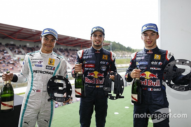 Analyse: Wie moet de teamgenoot van Verstappen bij RBR worden?