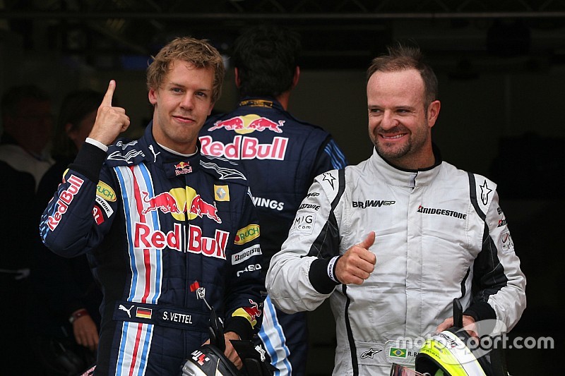 Rosberg compara "pobre" Vettel a Barrichello: "deixando companheiro passar"