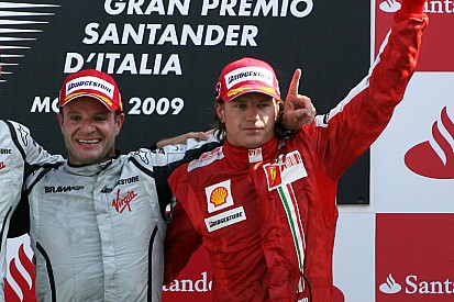 Raikkonen: “Tenho zero interesse” em bater recorde de GPs de Barrichello
