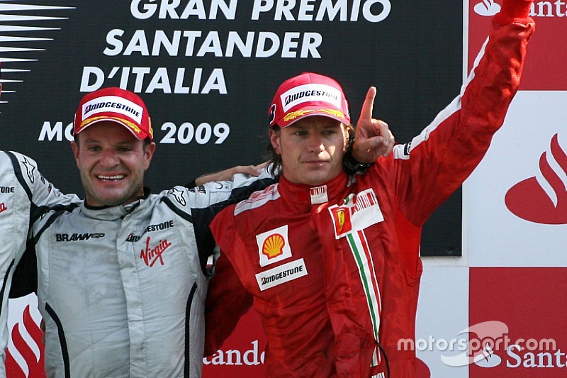 Raikkonen: “Tenho zero interesse” em bater recorde de GPs de Barrichello