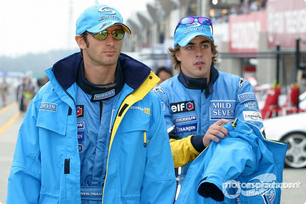 Alonso Pembalap yang Pandai Berpolitik