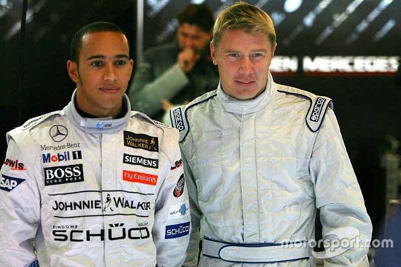 Hakkinen looft Hamilton om mentale kracht: "Zijn inzet is indrukwekkend"