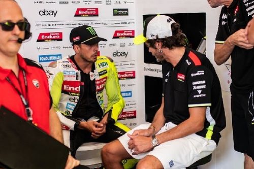 Valentino Rossi: Der unsichtbare Motor des VR46-Teams in der MotoGP