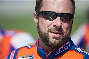 Former NASCAR driver Eric McClure dies at 42