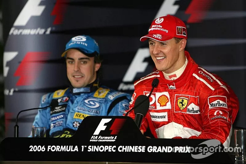 Conferencia de prensa: ganador de la carrera Michael Schumacher con Fernando Alonso