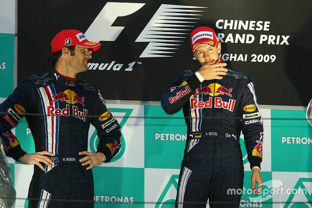 Vettel, su amuleto y un dedo cortado en China 2009