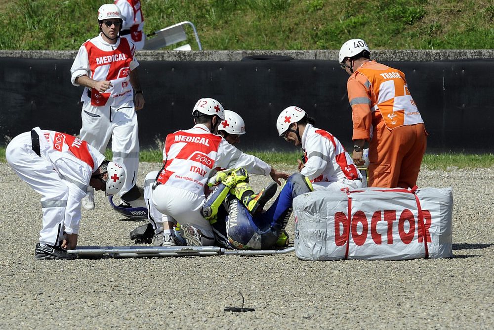 Choque de Valentino Rossi, Fiat Yamaha Team