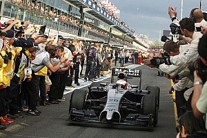 Pódio de Sainz encerra jejum de cinco anos da McLaren fora do top-3