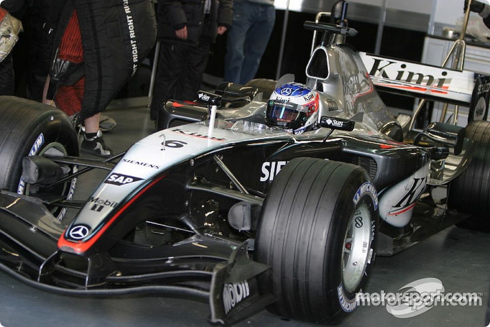 Kimi, mi az első benyomásod az autóról? „Teljesen sz..”