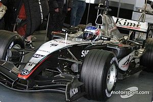 Kimi, mi az első benyomásod az autóról? „Teljesen sz..”