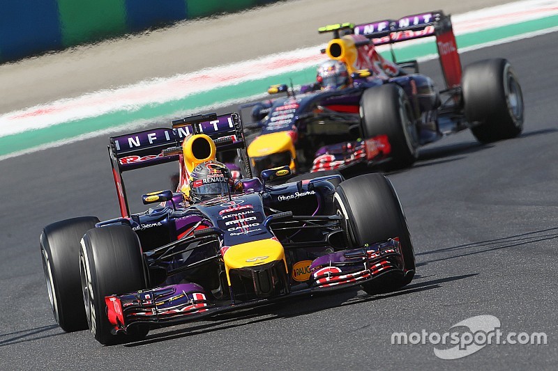 Ricciardo: Vettel 2014'tekine benzer bir kriz yaşıyor