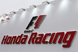 Red Bull y Toro Rosso tendrán iguales recursos de Honda
