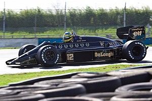 Virtuális kör Hockenheimben Senna legendás gépével