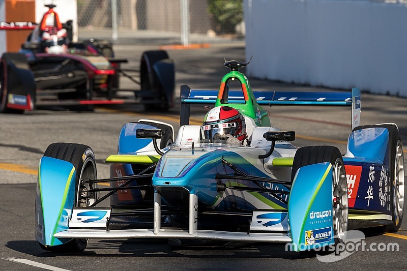 Eladó egy Formula E-autó