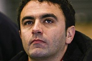 El ex piloto de F1 Esteban Tuero sufrió un accidente de moto
