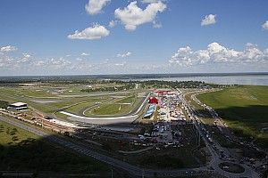 Hatalmas tűz az argentin versenypályán – VIDEÓ
