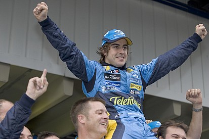 Há 14 anos, Alonso conquistava 1º título: veja como espanhol passou de sensação da F1 a 'desempregado'
