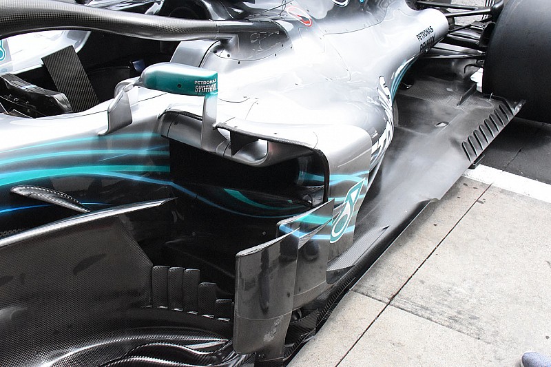 Mercedes evoluzione? No c'è una rivoluzione con le pance arretrate tipo Ferrari!