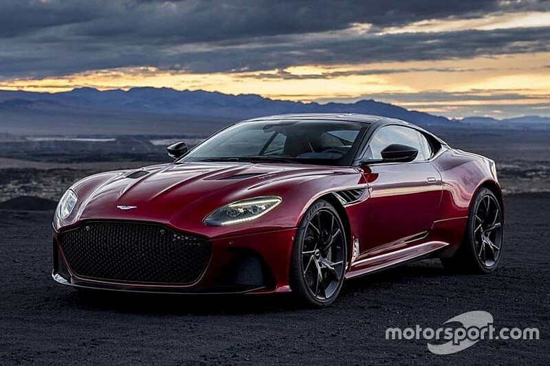 Выиграйте Aston Martin DBS Superleggera и вип-тур на Гран При Абу-Даби