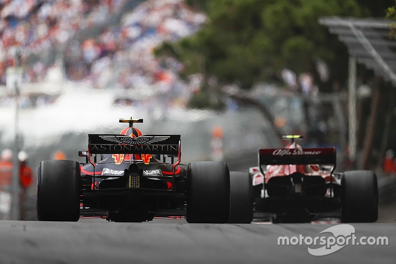 Verstappen: Leclerc'le gelecekte "Hamilton ve Vettel gibi" savaşabiliriz