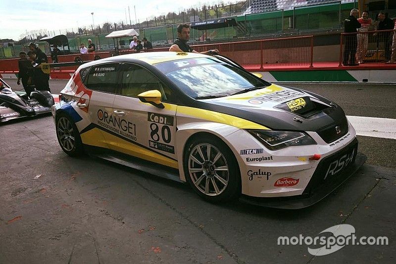 #80 SEAT León TCR, RS+A, Mariano Costamagna, Marco Costamagna, Roberto Olivo