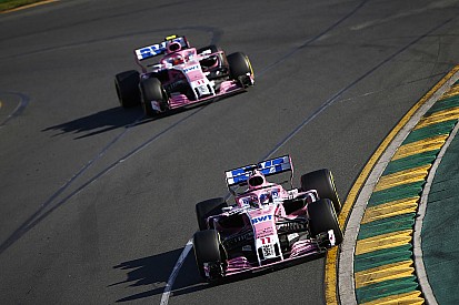 Force India met nieuwe voorvleugel in GP van Bahrein