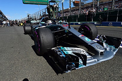 A Mercedes motoralkatrészeit kaphatja meg a Ferrari, a Renault és a Honda