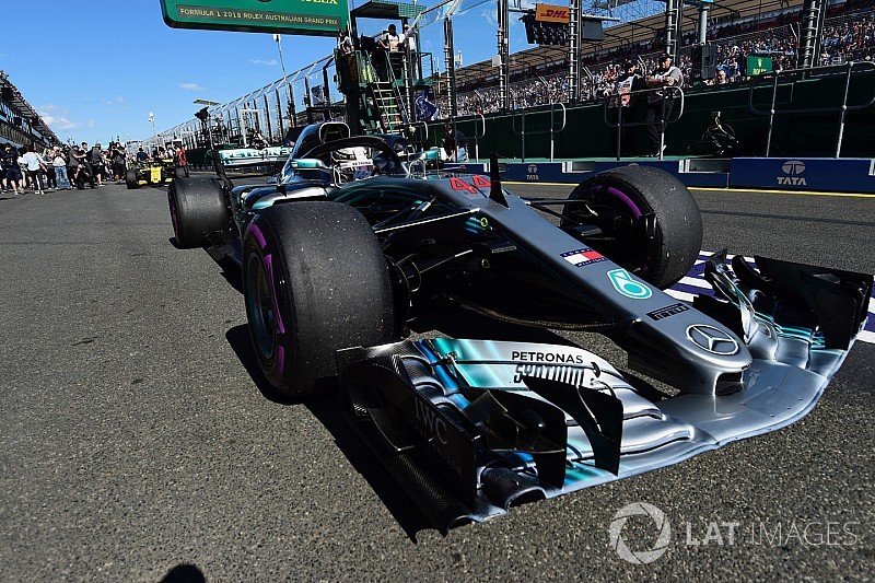 A Mercedes motoralkatrészeit kaphatja meg a Ferrari, a Renault és a Honda