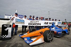 IndyCar Detroit race 1: Dixon bendung trio Andretti