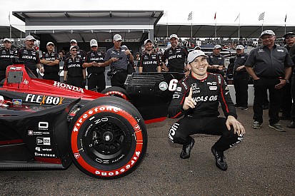 Videó: Wickens töretlenül halad előre a komoly sérülése után!