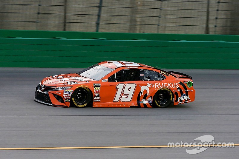 Daniel Suárez se queda con la pole en Pocono