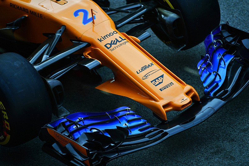 У McLaren новый носовой обтекатель – он очень необычный