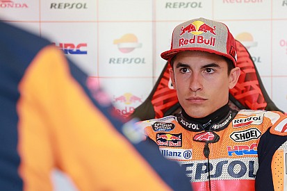 Marquez ondanks valpartij aan kop in warm-up Grand Prix van Spanje