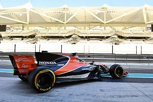 McLaren diz que não se arrepende de saída “cara” da Honda