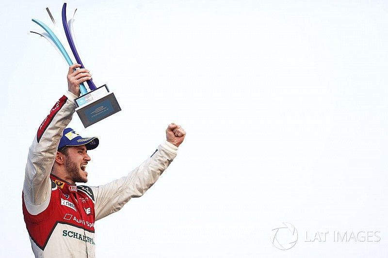 Podium : le vainqueur Daniel Abt, Audi Sport ABT Schaeffler (disqualifié)