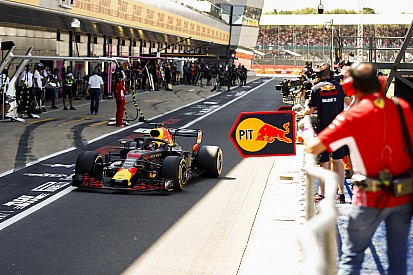 Red Bull попыталась убедить Риккардо в необходимости перехода на Honda