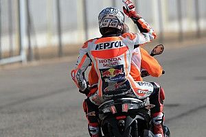 VIDEO: Kecelakaan Marquez di FP2 Valencia