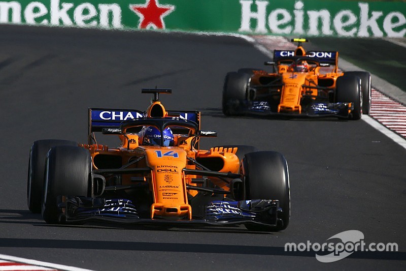 McLaren, Brown: "Siamo lenti in pista e stiamo ricostruendo il team. Non prenderemo rischi con i piloti 2019"