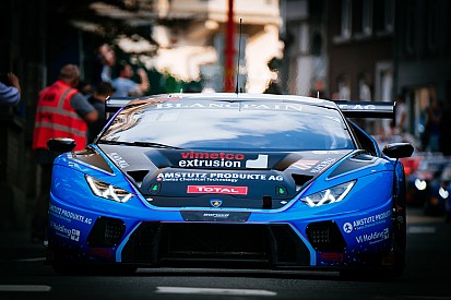 24h Spa nach 12 Stunden: Rote Flagge nach schwerem Unfall